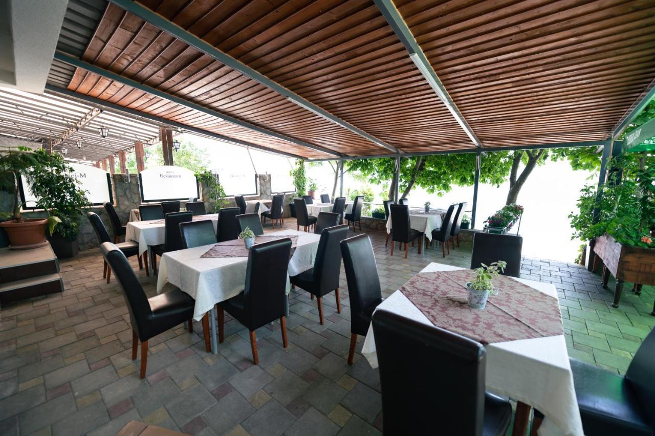 Hotel Holiday-M Ohrid Bagian luar foto